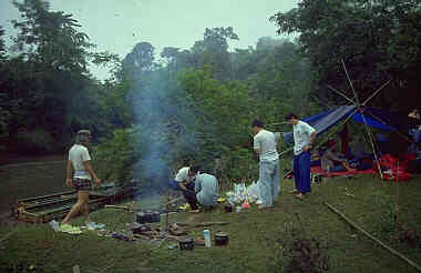 Nam Ngao River Rafting: Have a break and overnight (from Houayxai to Luang Namtha)